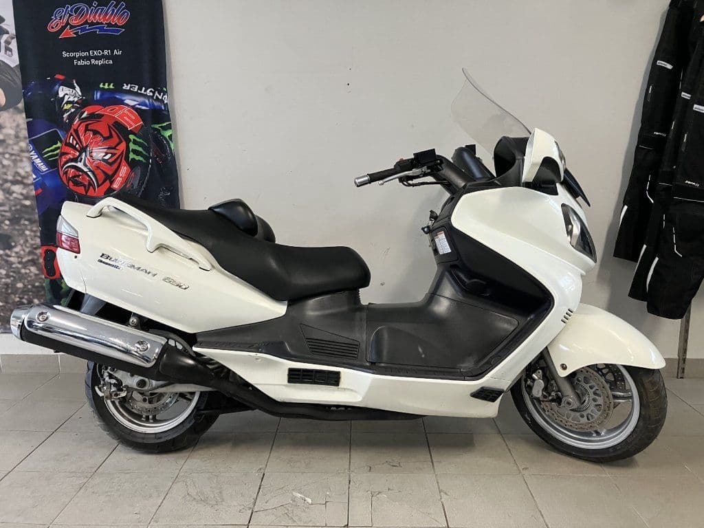 Suzuki AN650A Burgman Executive